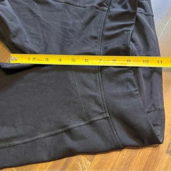 Lorna Jane Black Logo Capri Athletic Yoga Small Cropped Leggings - Picture 6 of 7